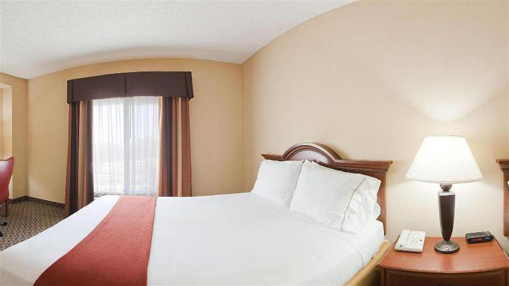 Holiday Inn Express Hotel & Suites Columbia-I-20 At Clemson Road By Ihg Eksteriør billede