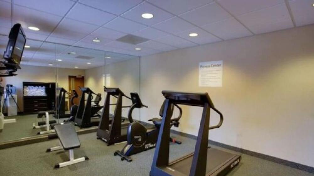 Holiday Inn Express Hotel & Suites Columbia-I-20 At Clemson Road By Ihg Eksteriør billede