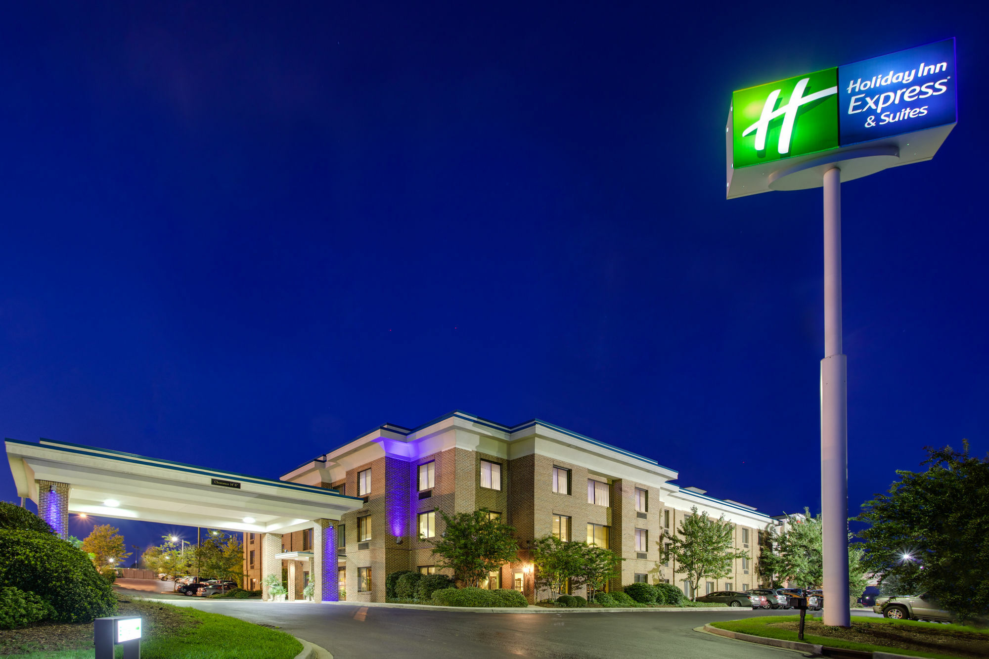 Holiday Inn Express Hotel & Suites Columbia-I-20 At Clemson Road By Ihg Eksteriør billede